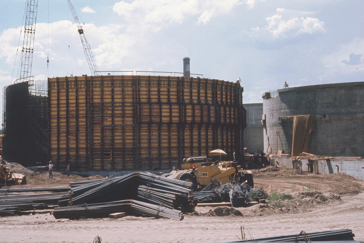 Metro Wastewater Reclamation 119824 S1 Slide 35 Building Digesters 1977